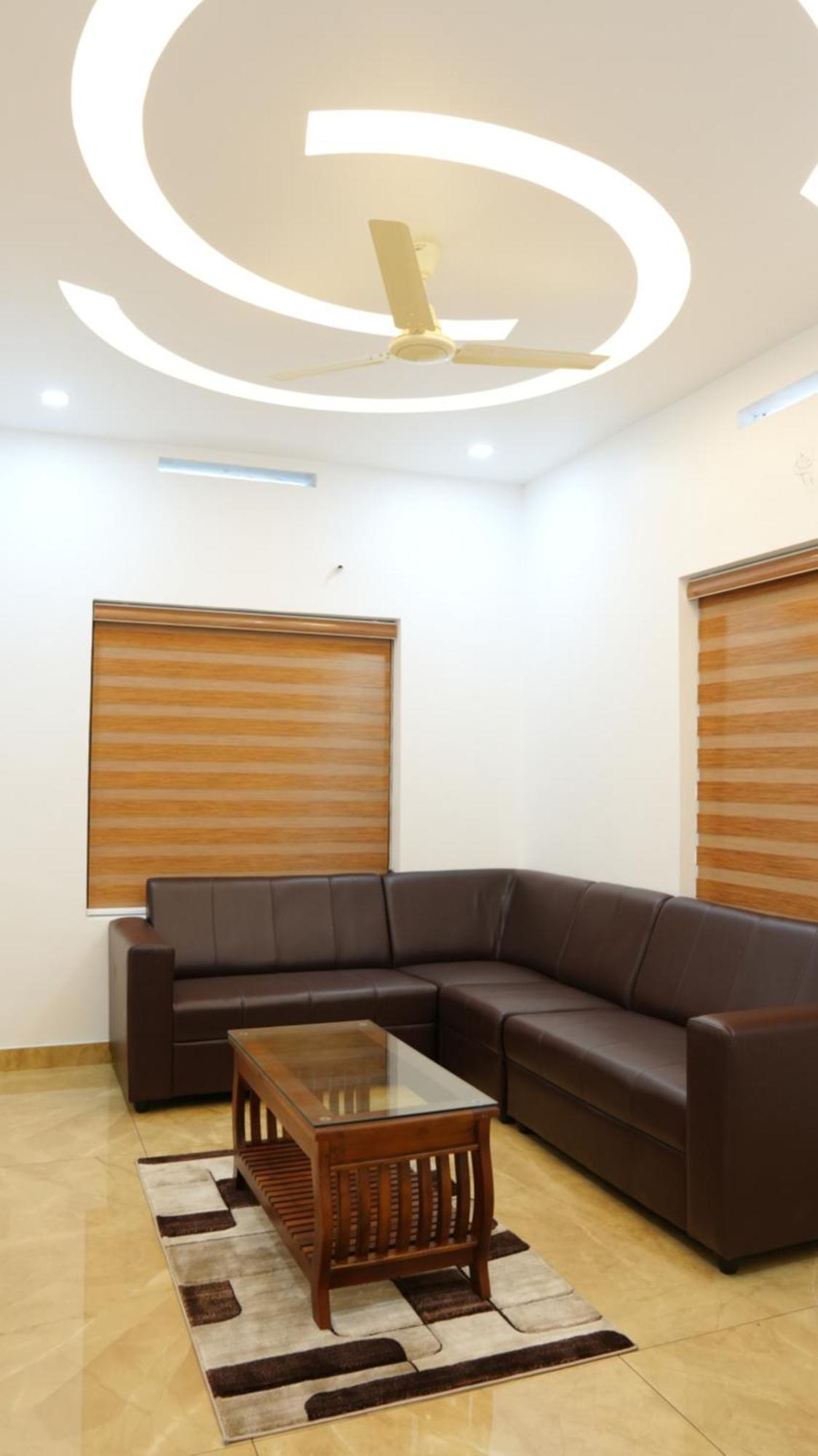Alwaye Neom'S Golden Gate酒店 外观 照片